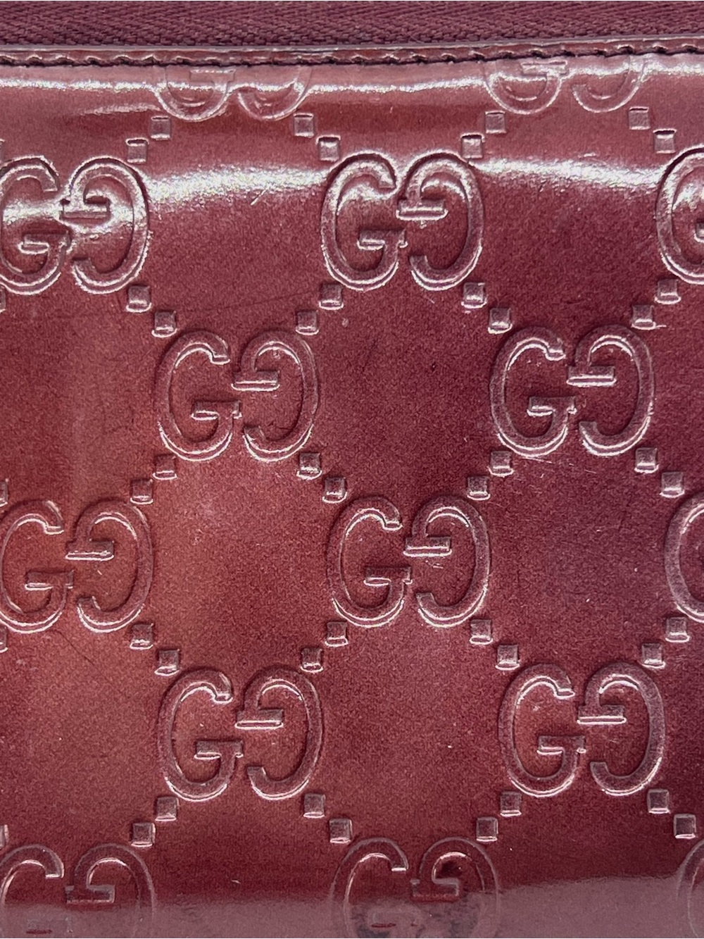 Gucci GG Embossed Lovely Heart Zip Wallet Burgundy Patent COA - Picture 7 of 16